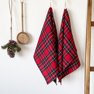 Christmas Tea Towel, Set of Dish Towels, Tartan Tea Towel, Plaid Linen Tea Towel, Scottish Tea Towels, Christmas Kitchen Towel