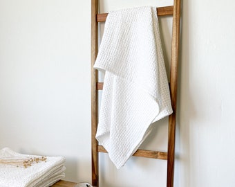 White Waffle Towel set, Bathroom Towel, Linen Body Towel, Large Bath Towel, Linen Sauna Towel