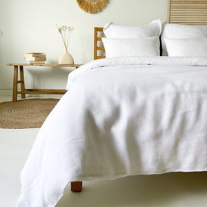 Washed Linen Duvet Cover in White, Sustainable Bedding, Zipper Duvet Cover, Linen Quilt Cover, Farmhouse Bedding, Twin, Queen, King Sizes