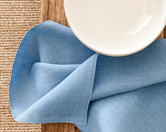 Serviettes de table en lin lavé avec bords de point, ensemble de serviettes en tissu bleu clair en 2, 4, 6, 8, linge de table en lin, décor de service de salle à manger durable
