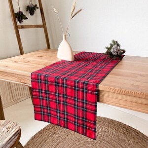 Linen Table Runner with Mitered Corners, Sustainable Table Decor in Various Sizes and Colors Tartan