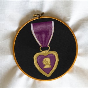 Purple Heart, Medal, Badge, US Army, USAF, NAVY, War, Military decoration, Hash mark  - Modern Cross Stitch, Wall Art, X stitch pattern