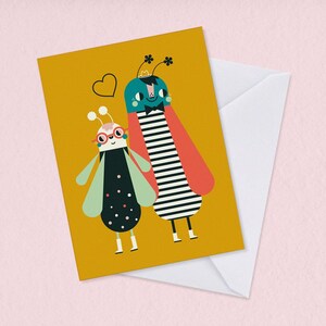 Tarjeta de felicitación en blanco Love Bugs: adorable tarjeta A6 brillante con forma de corazón de insectos