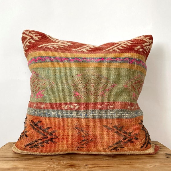 Kilim Pillow, 20" x 20" Inches (50 x 50 cm), Turkish Pillow, Decorative Pillow, Bohemian Pillow, Couch Pillow, Handmade Pillow, PE-3019