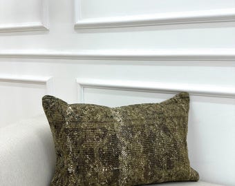 Persian Pillow Cover, 16” X 24” Decorative Pillow, Handmade Pillow, Couch Pillow, Boho Throw Pillow, Wool Pillow Cover, Home Decor, PE-4022