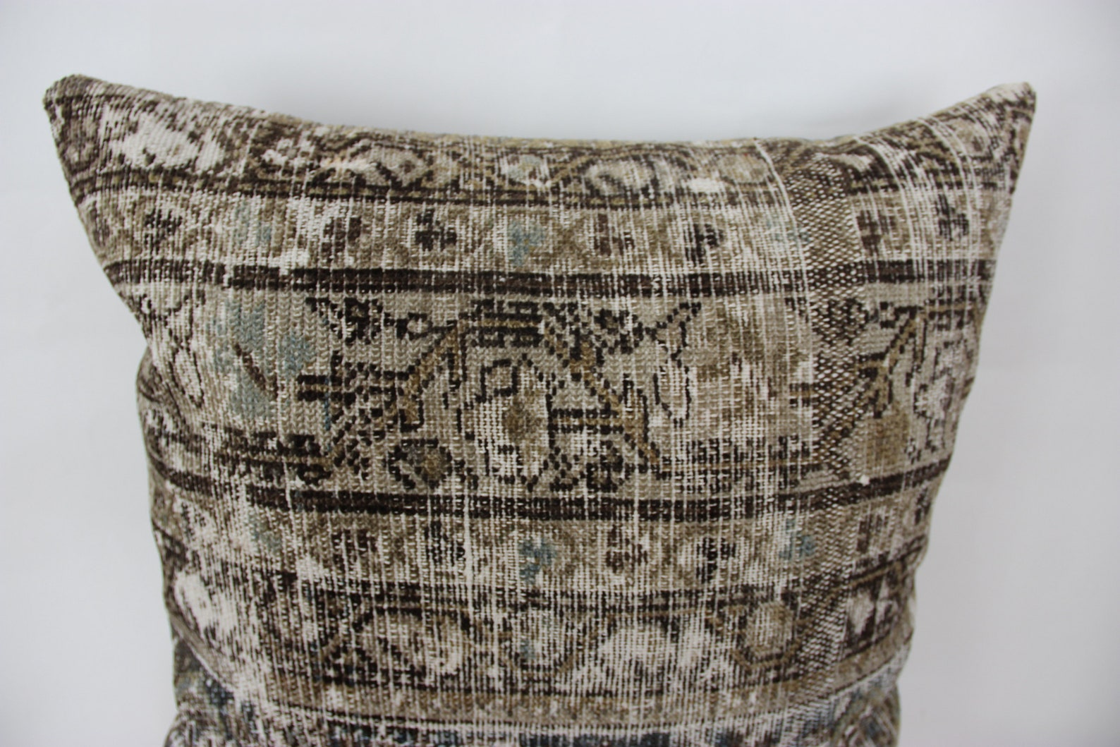Persian Pillow Cover 24 X 24 Decorative Pillow Handmade Etsy