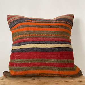 Kelim Kissen, 60 x 60 cm, türkisches Kissen, Dekokissen, Boho Kissen, Couchkissen, Kissenbezug, PE-2381