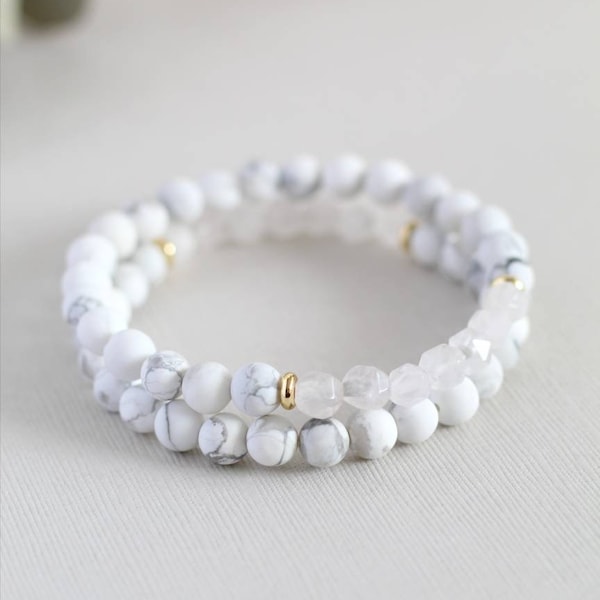 White Howlite Matte gemstone beaded bracelet & Rose quartz gemstone beads 6mm, White Howlite bracelet for women, 14K gold plated beads.