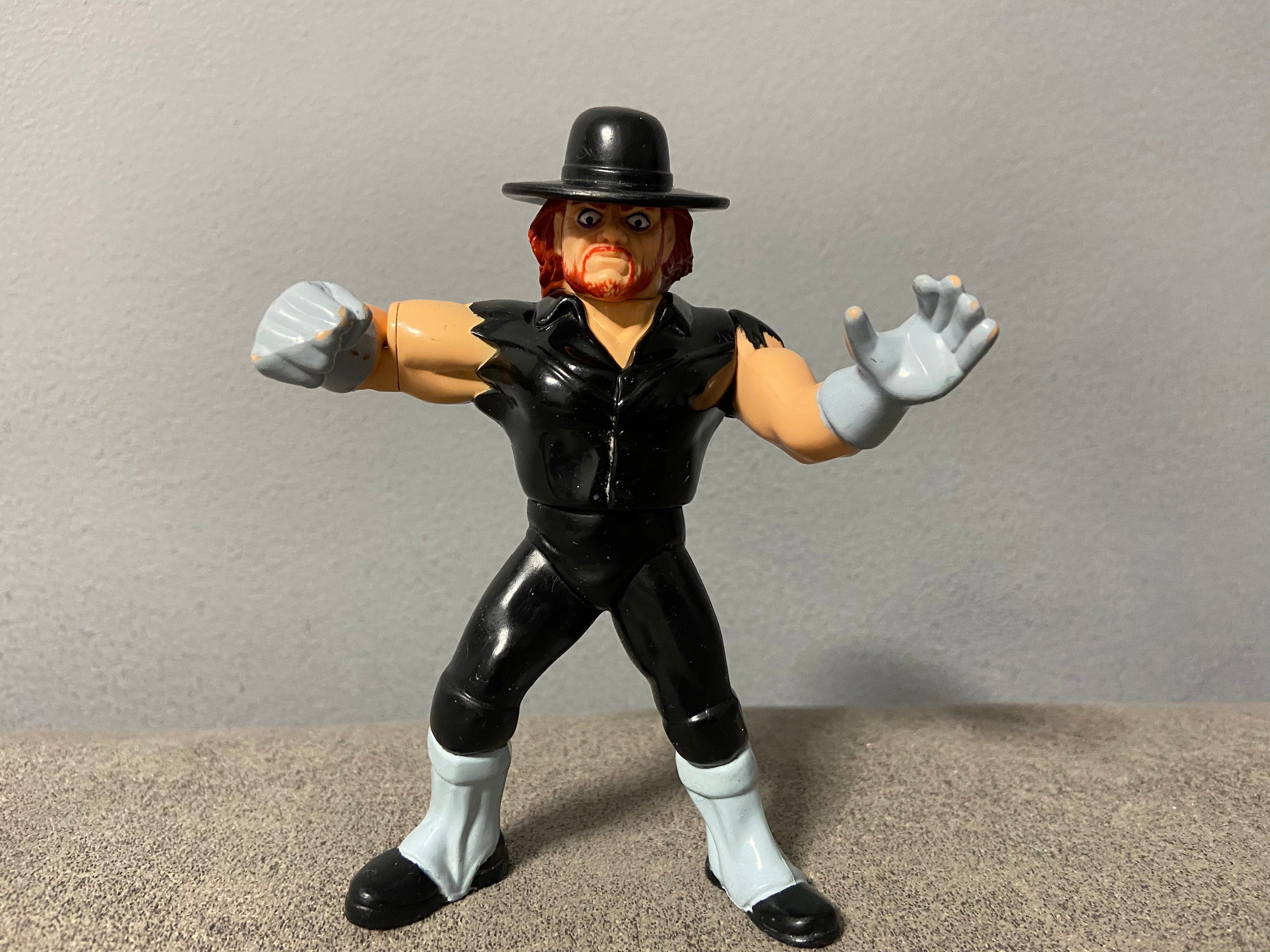 Undertaker Wwf Hasbro WWF Hasbro Figure UNDERTAKER Vintage