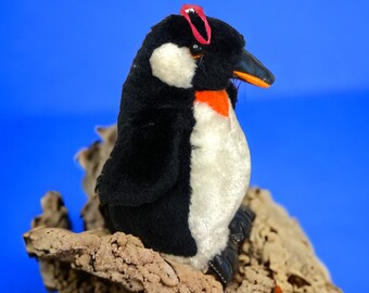 Melissa & Doug Emperor Penguin - Plush