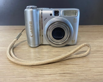 Canon Powershot A580 8.0MP Digital Camera Silver Digicam