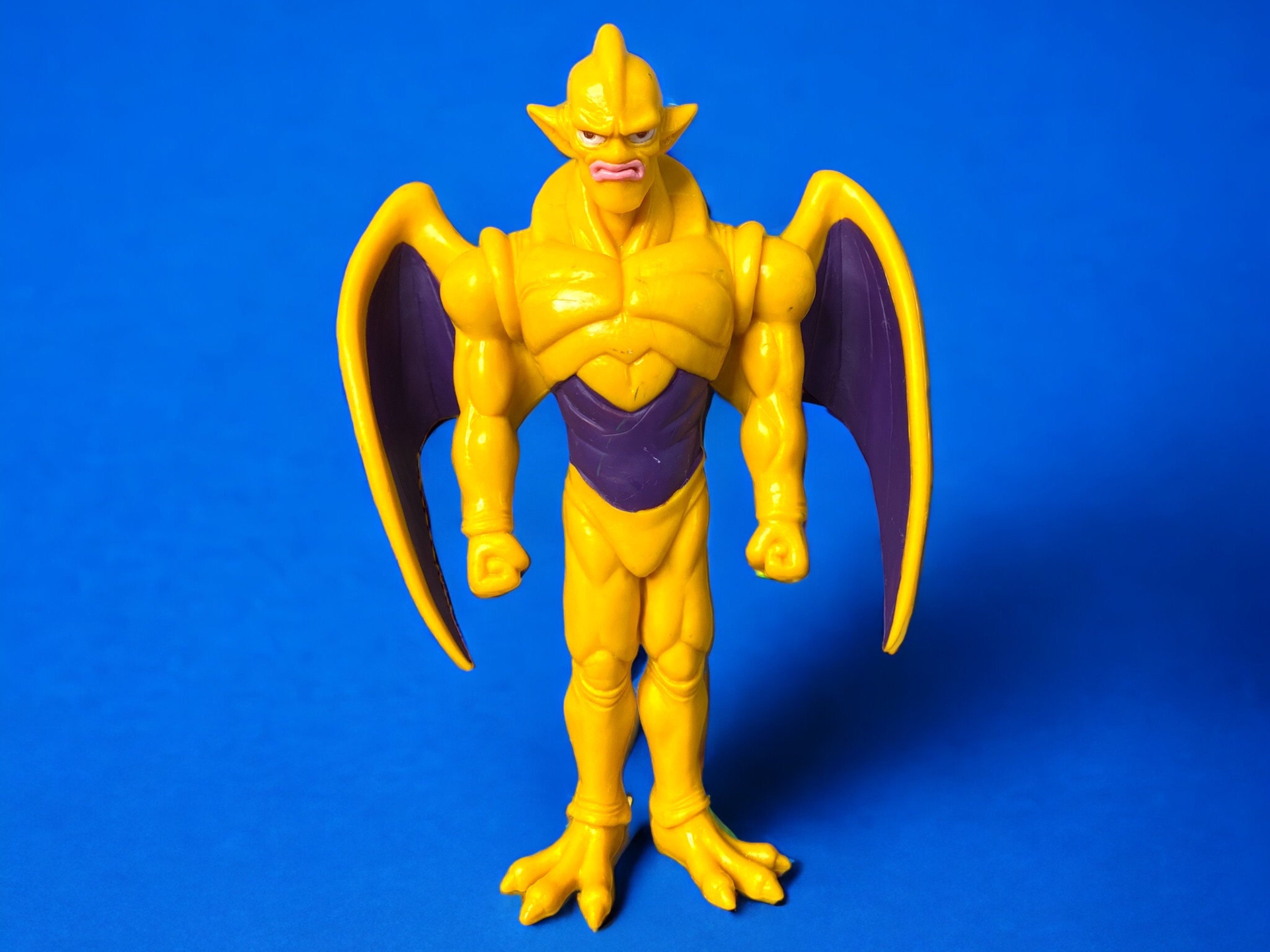 G-DRAGONフィギュアNIKEデザイン