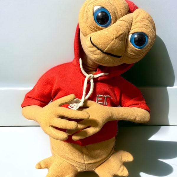 ET Extra Terrestrial plush toy stuffed alien toy in red hoodie Universal Studios / Et plush toy