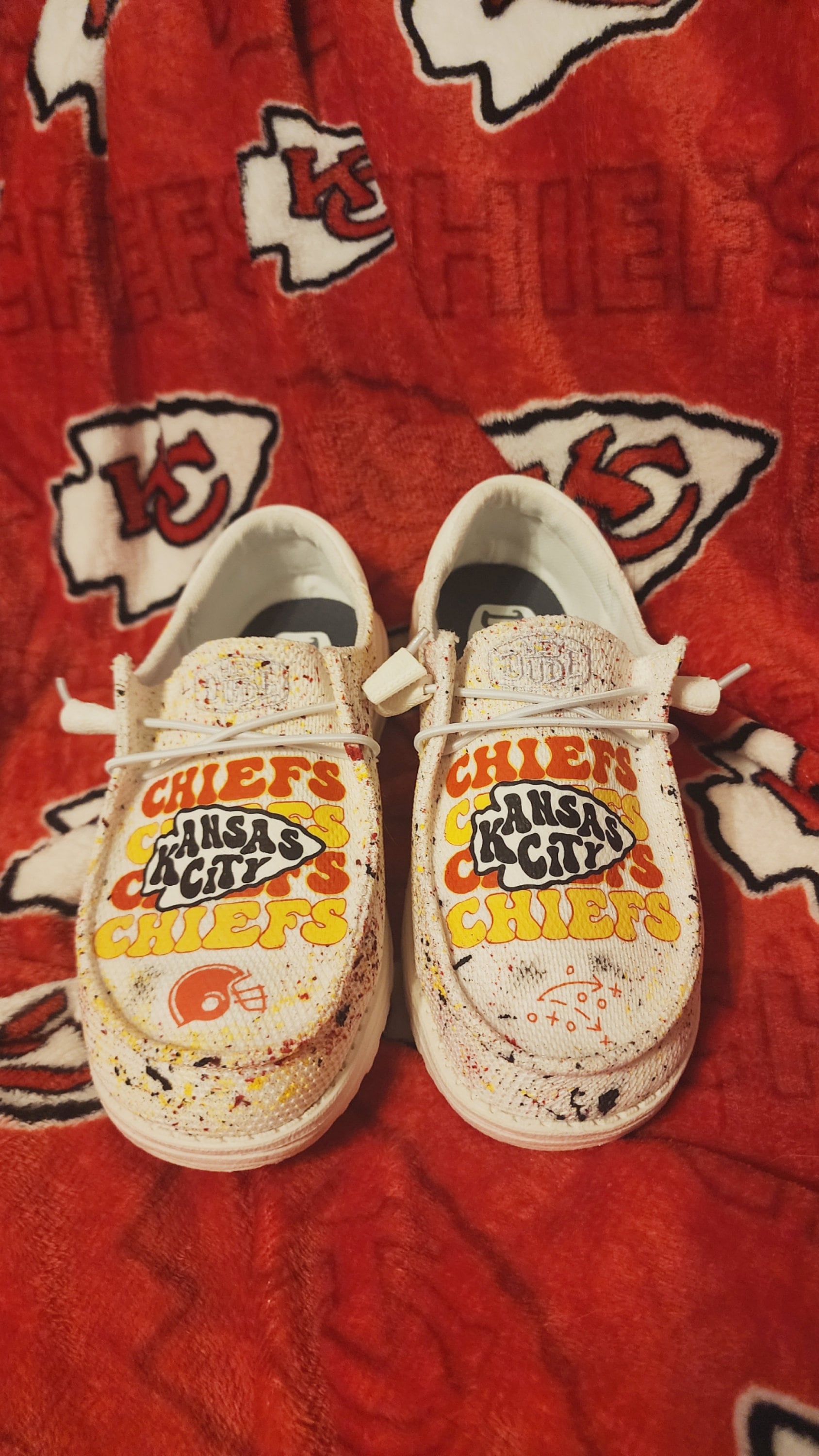 Buy Chiefs Hey Dudes Online In India - Etsy India