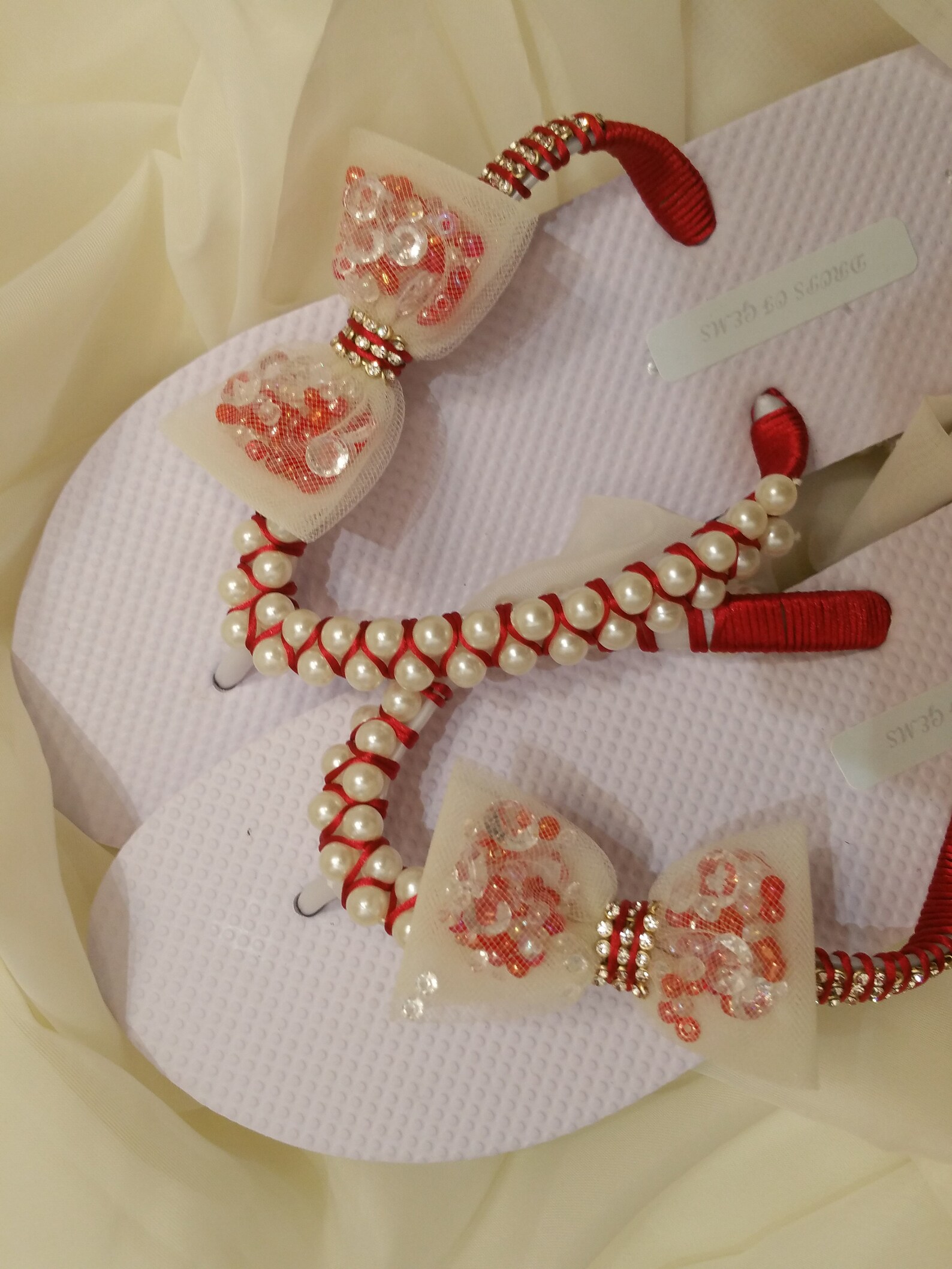 Embelished Flip Flops Enriched with Pearls and Bow Tie Tassel with Bead Crystals