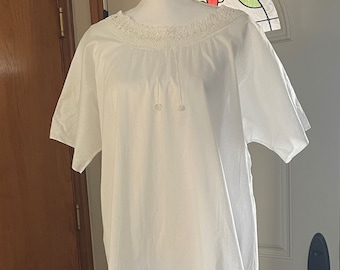 Edwardian Short-Sleeve Chemise/Nightgown