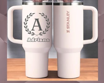 パーソナライズされたスタンレータンブラー：モノグラム入り断熱トラベルマグ