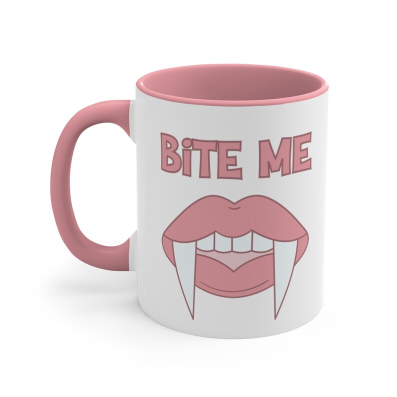 Mordez-moi tasse vampire | Mug Halloween rose image 4