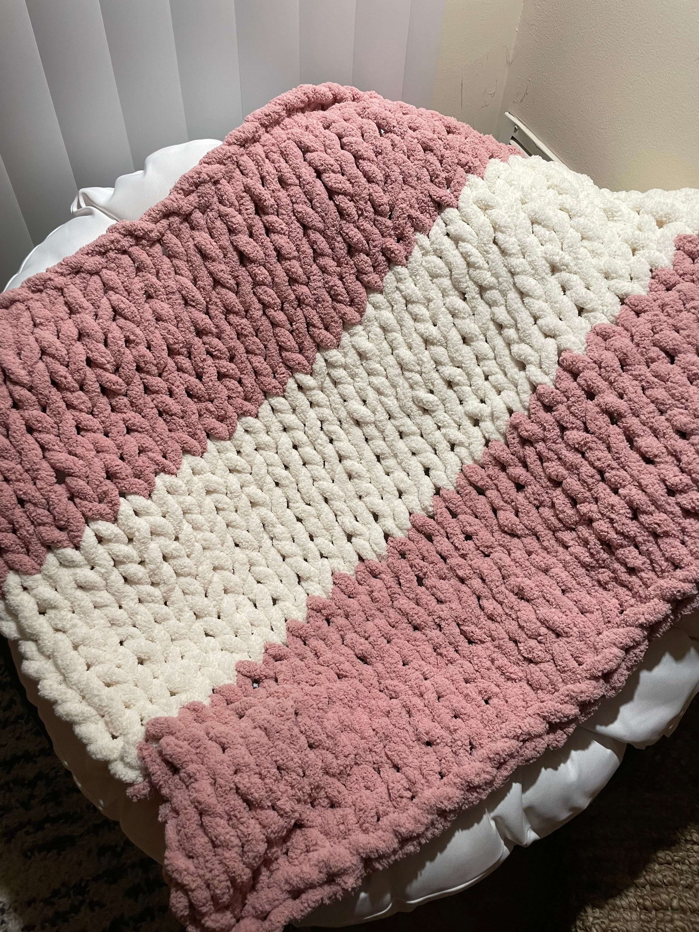 Chunky knit baby blanket Etsy