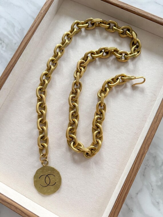 Chanel Jumbo Chain Belt Runway Medallion Necklace Chanel 2003 Spring Runway Belt Coin Medallion Necklace RHW  main image 2