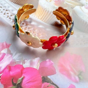 Chanel 1980s magazine ad campaign flower bangle