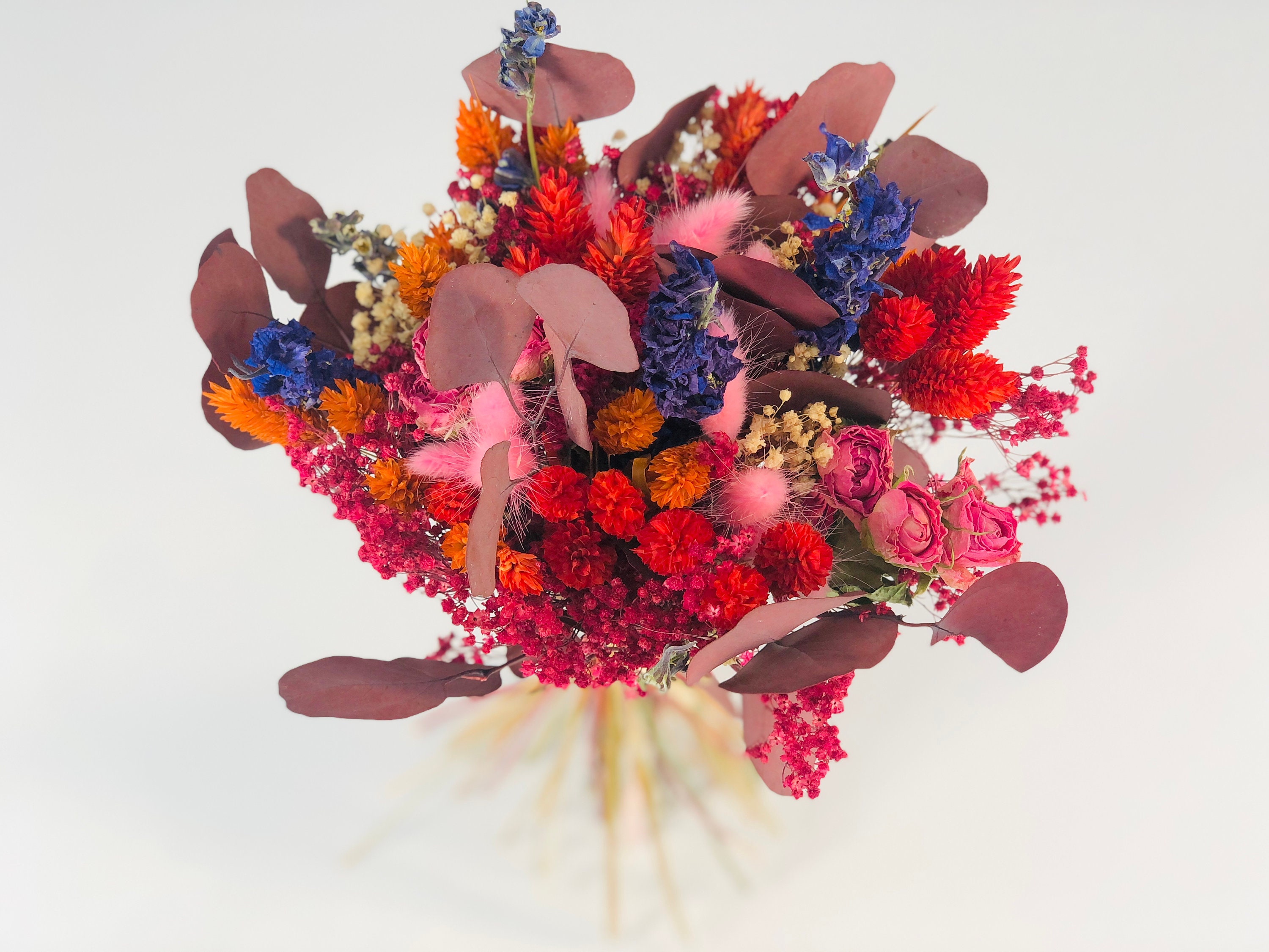 Bouquet de Fleurs Séchées Chaudes et Romantiques Attachées à La Main Pour Votre Décoration Intérieur