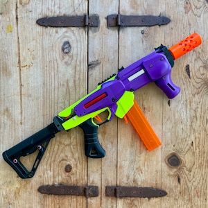 NERF Coathanger by Hotkoin- A 130-200fps half dart foam blaster