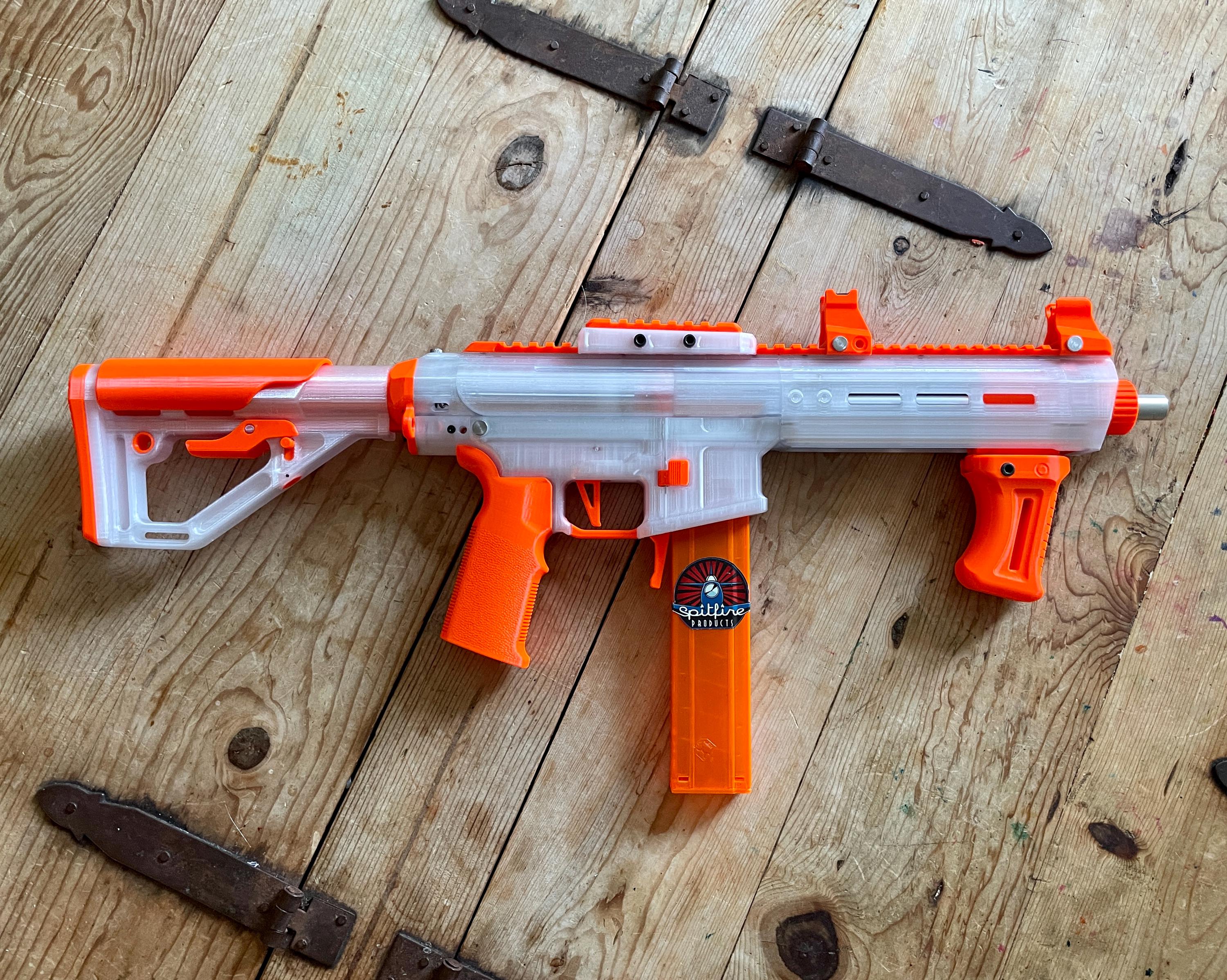 NERF Dartblaster トイガン オレンジ Nerf Dart Tag Stormfire Orange Dart Gun Blaster 2009 Pistol