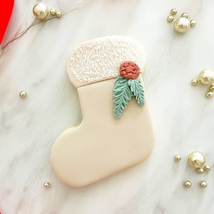 Christmas Stocking Embosser & Cutter Set | Festive Reverse Pop-up Debosser Stamp | Christmas Baking Gift Ideas