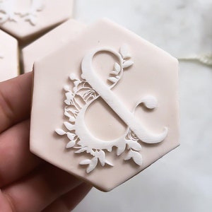 Floral Amersand Reverse Embosser Stamp