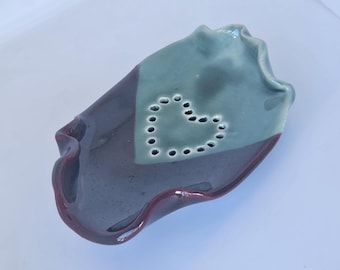 Jabonera de cerámica hecha a mano