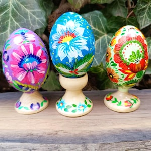 Set 3 Easter wooden eggs, Hand painted flowers ornament, handmade gift Ukrainian traditional pysanky, Ukraine seller, Souvenir from Ukraine