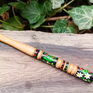 Slim cigarette holder, Flower cigarette holder, Wooden regular cigarette holder, Wood mouthpiece, Long cigarette holder, Accessories girly