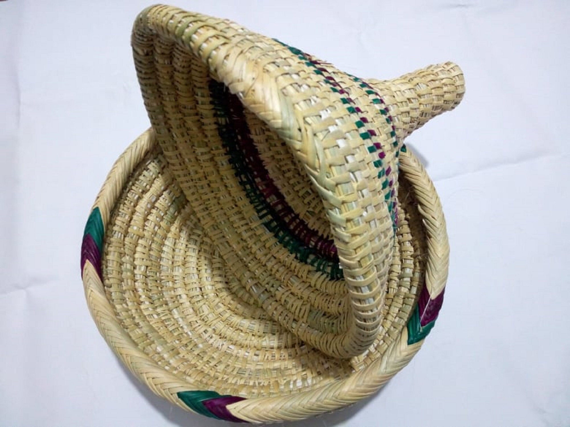 Moroccan Hand Woven Bread Basket With Conical Lid Cover Natural Cane