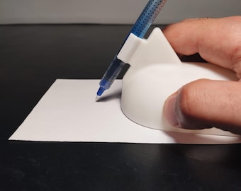 Pen holder with palm support