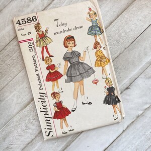Simplicity 4586 : Vintage Girl Size 6x Seven Day Wardrobe Sewing Pattern unDated circa 1960