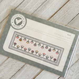 Patroon Coming Up Roses tafelloper: Pieces From My Heart #843