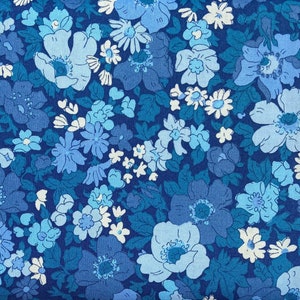 Cosmos Field A - Liberty of London The Flowershow Coastal Walk Collection Lasenby Quilting Cotton : BTHY