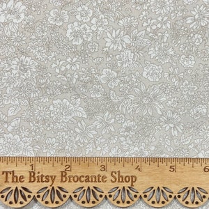 Parchment - Liberty of London The Emily Belle Collection Lasenby Quilting Cotton : BTHY