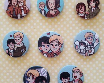 Eruri YumiKuri and Falbi holograhic pin buttons