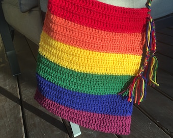 Bolso único de la bandera del orgullo de ganchillo cross-body con borlas, gran regalo para sus amigos LGBTQ!