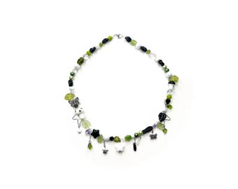 Collar Lana con cuentas / Estilo indie cottagecore Y2K, dijes de plata verde