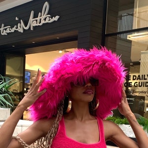 Vibrant Pink Faux Fur Floppy Hat / Festival Hat / Fake Fur Hat / Fuzzy Fur Hat / Rave Hat / Adjustable Hat / Shaggy Hat
