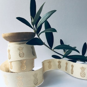 Goldfolie Ananas Band 20mm breit auf Baumwolle
