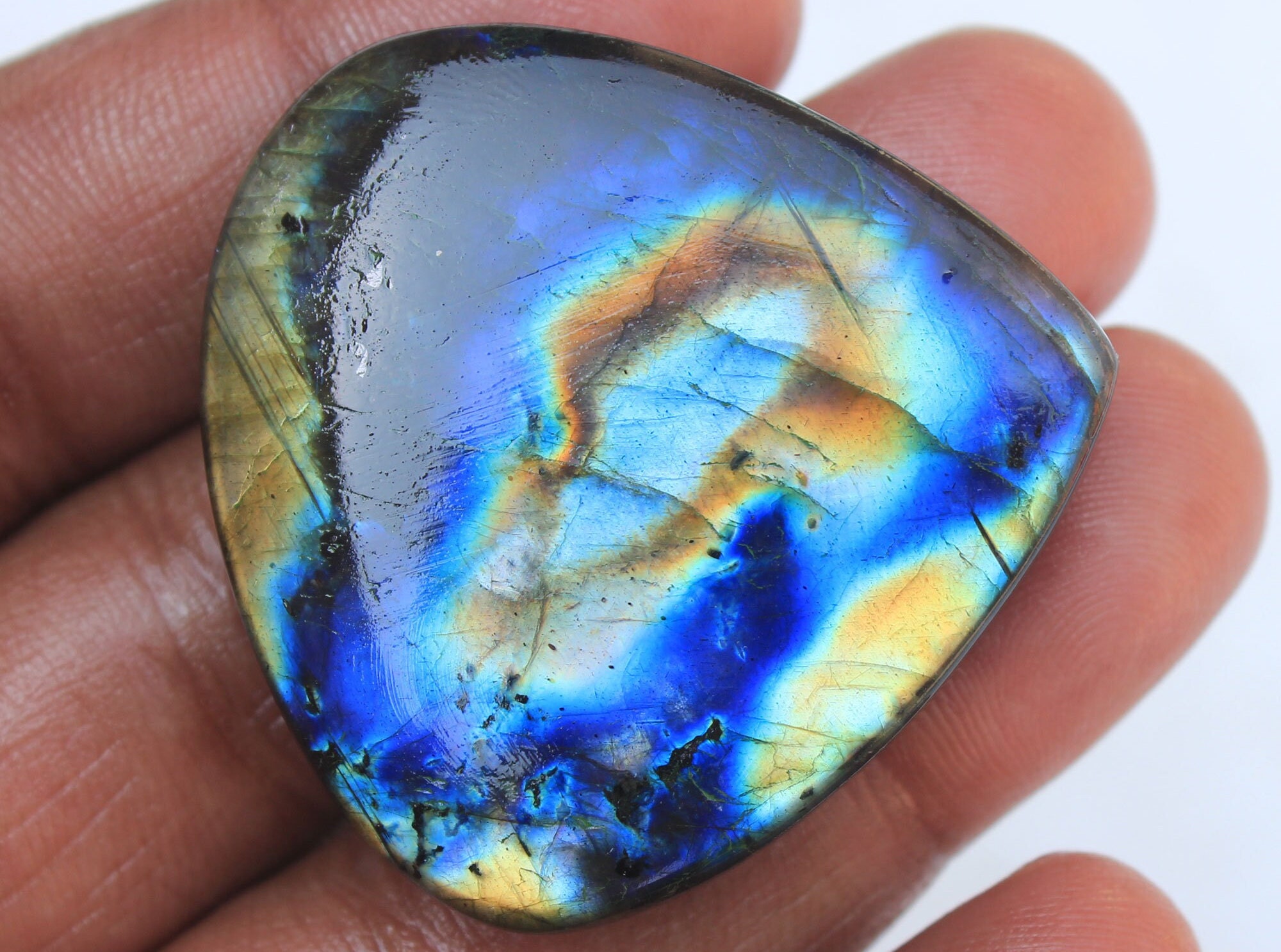 Blue Flash Labradorite Heart Cabochon: Natural Healing Crystal (40X40X7 MM)