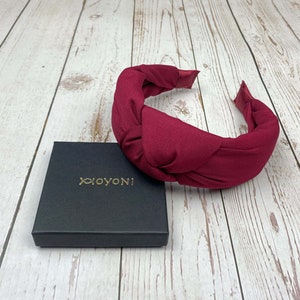 Burgundy Women&#39;s Classic Headband-Elegant Wine-Colored Padded Hairband for Stylish and Comfortable Wear