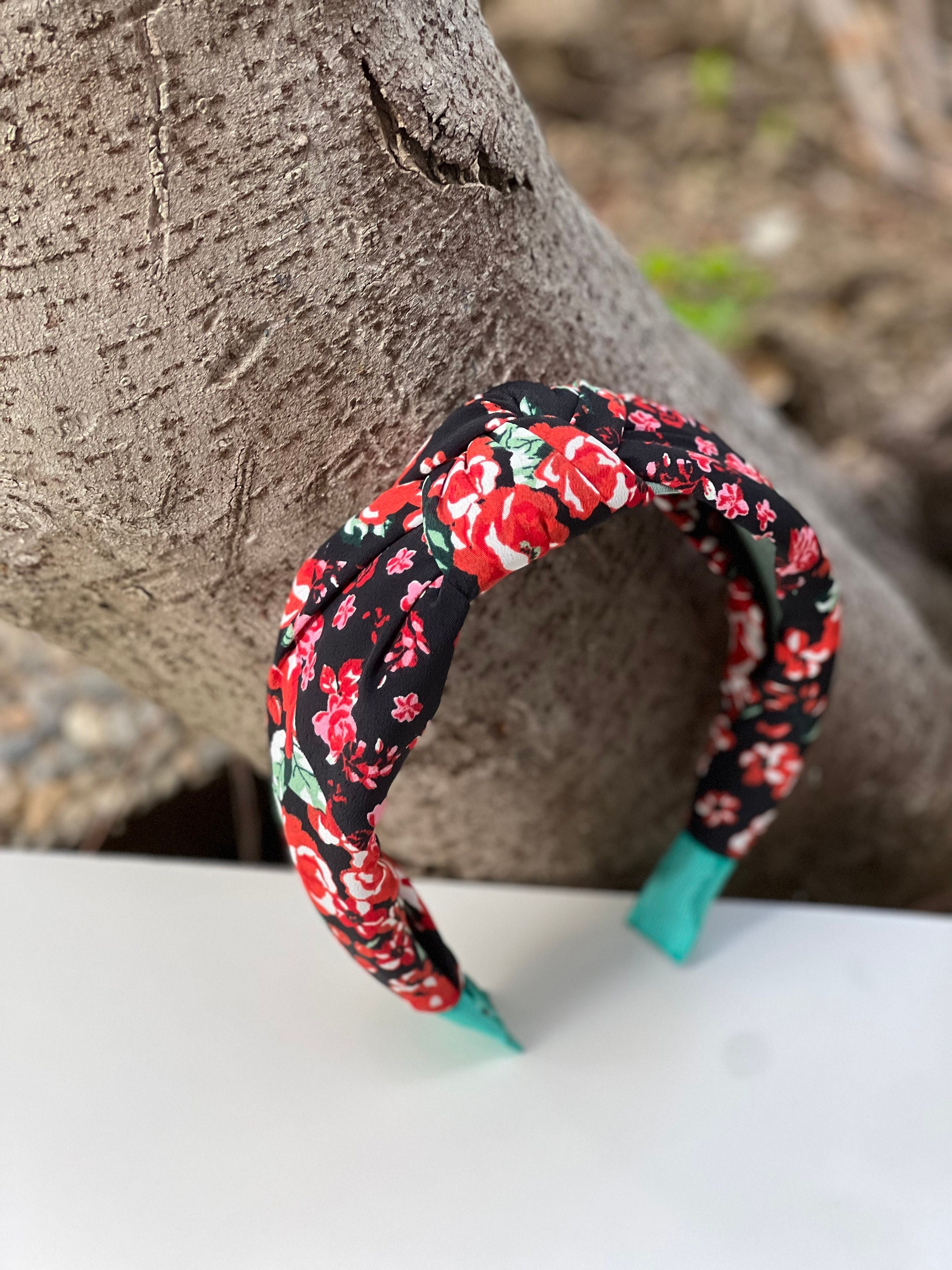 Knotted Headband: Women display picture 2