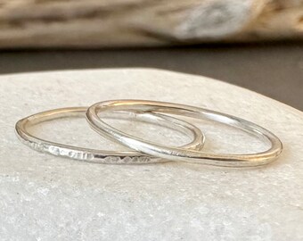 Set of Two Skinny Sterling Silver Rings: Hammered & Plain Bands.