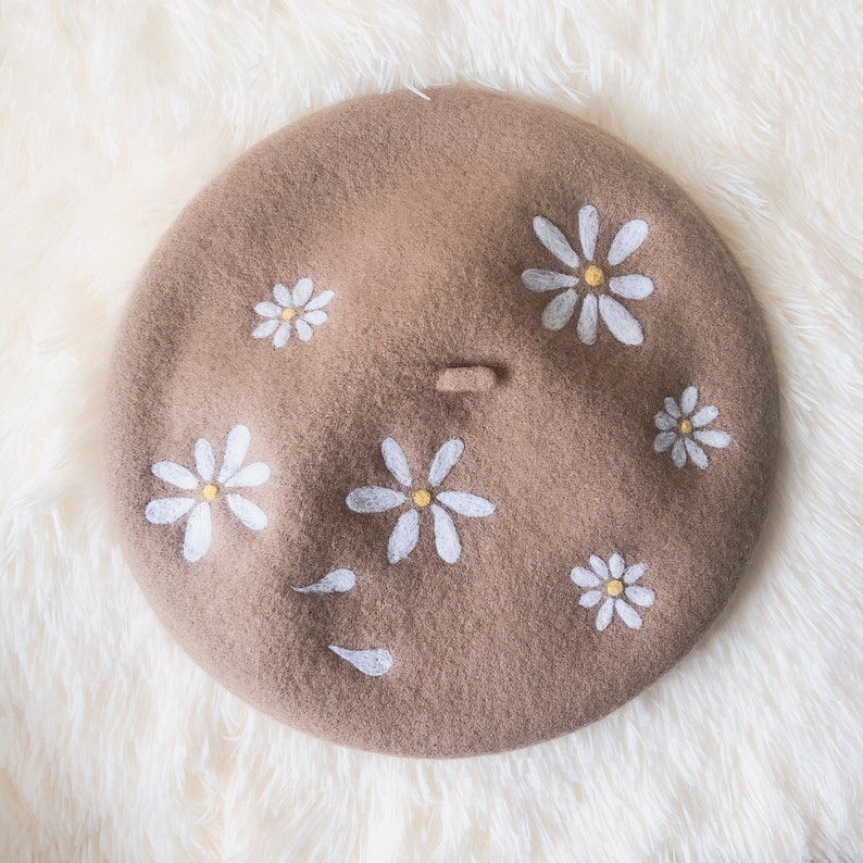 100/% wool beret hat vintage beret French beret flower beret winter hat spring beret Daisy beret hat chestnuts beret gift for girl