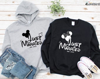 Just Married Minnie & Mickey Unisex Hoodie, Disney Matching Couple Sweatshirts, Disney Wedding Matching Tees, Disney Honeymoon T-shirts